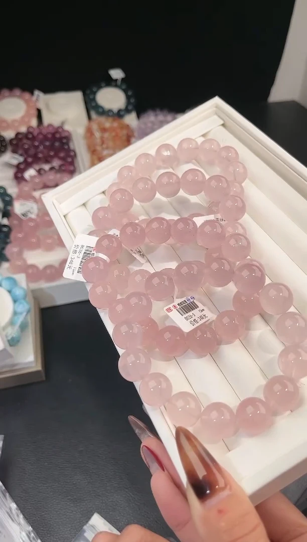 【闪购商品】水晶手链未镶嵌多样性发一粉晶15mm