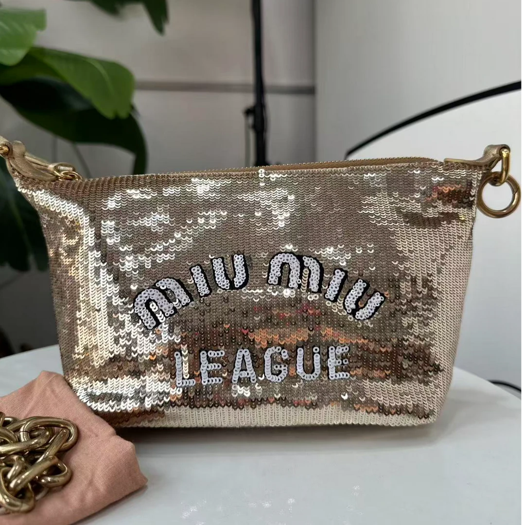 95新 MIU MIU/缪缪 95新香槟金亮片腋下包