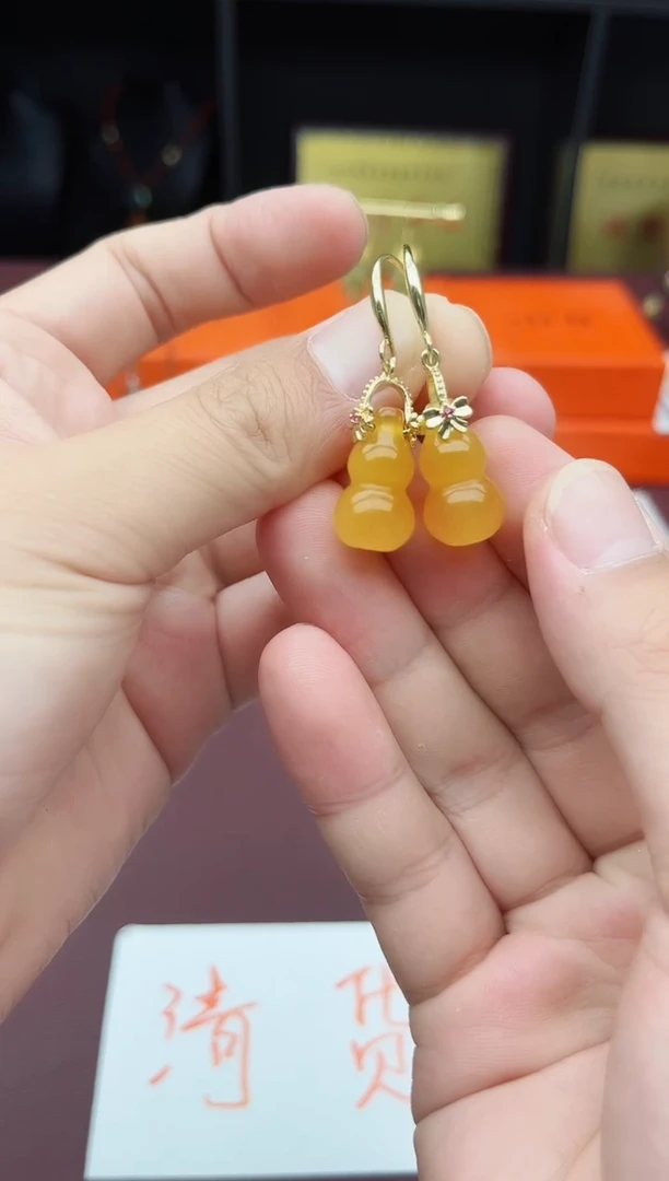 玛瑙/玉髓耳饰未镶嵌333000