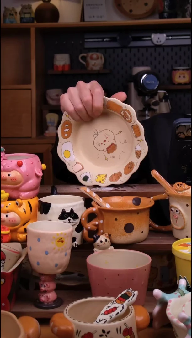 盘陶景德镇可爱设计师款陶瓷