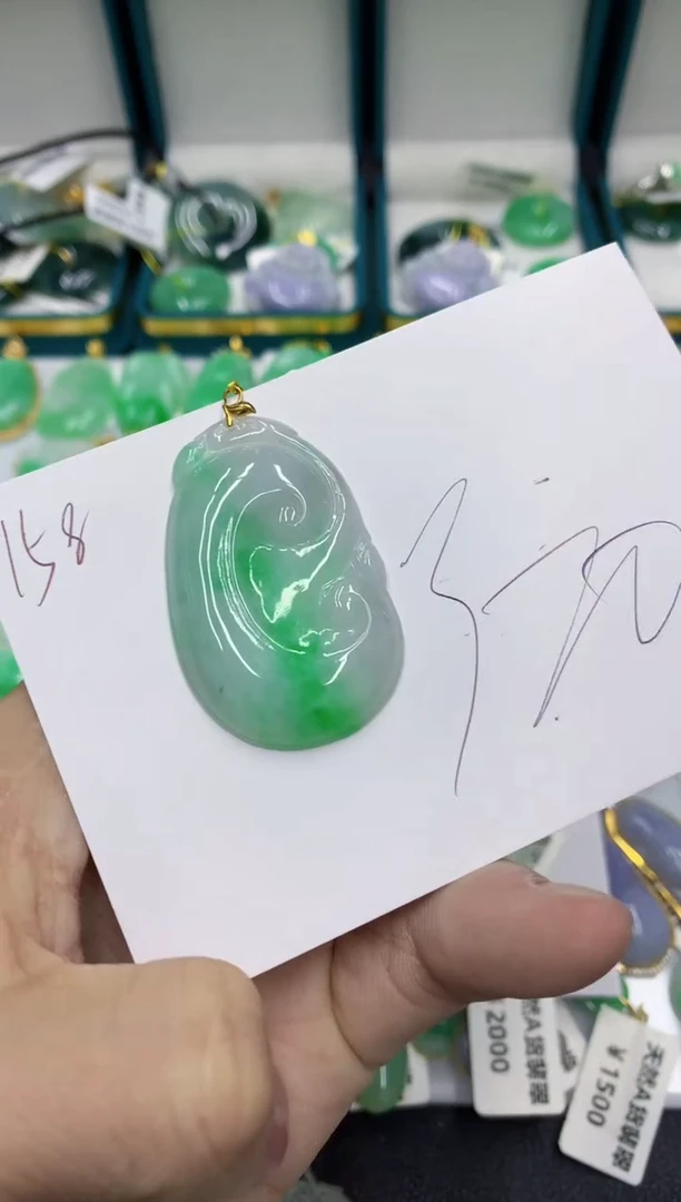 【闪购商品】翡翠颈饰18K金镶嵌号链接11111