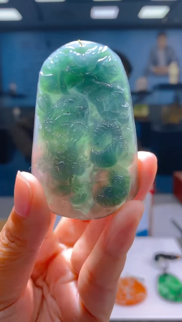 定制翡翠未镶嵌LL翡翠毛货CYL-17
