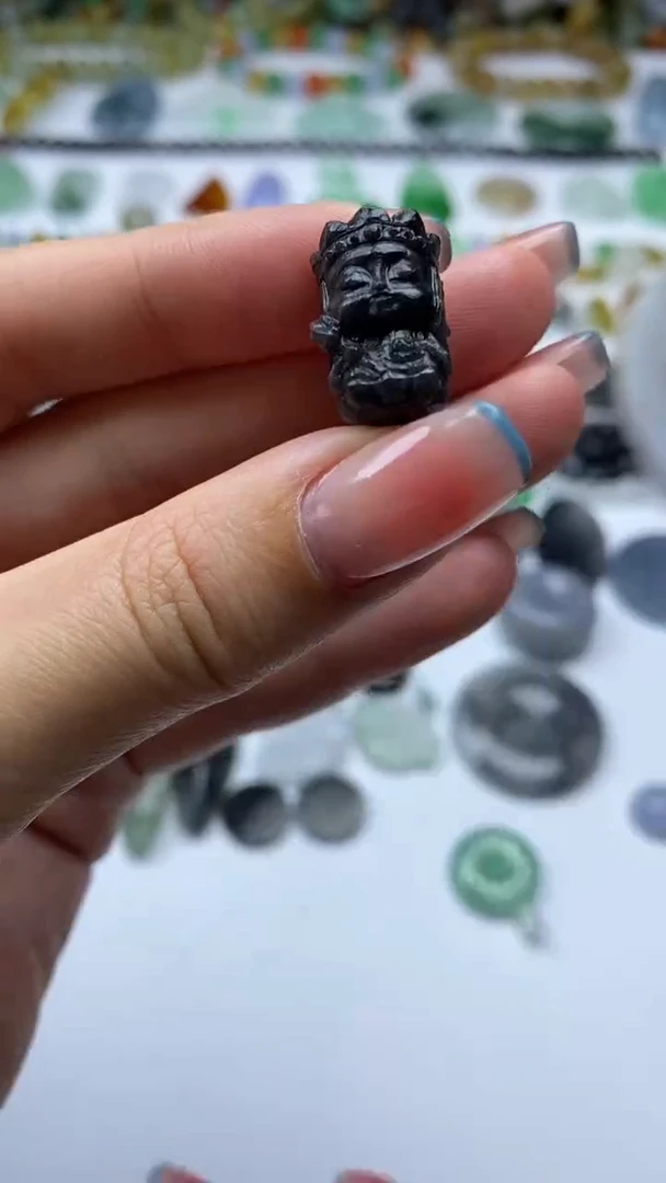 未镶嵌定制翡翠毛货定制不退不换