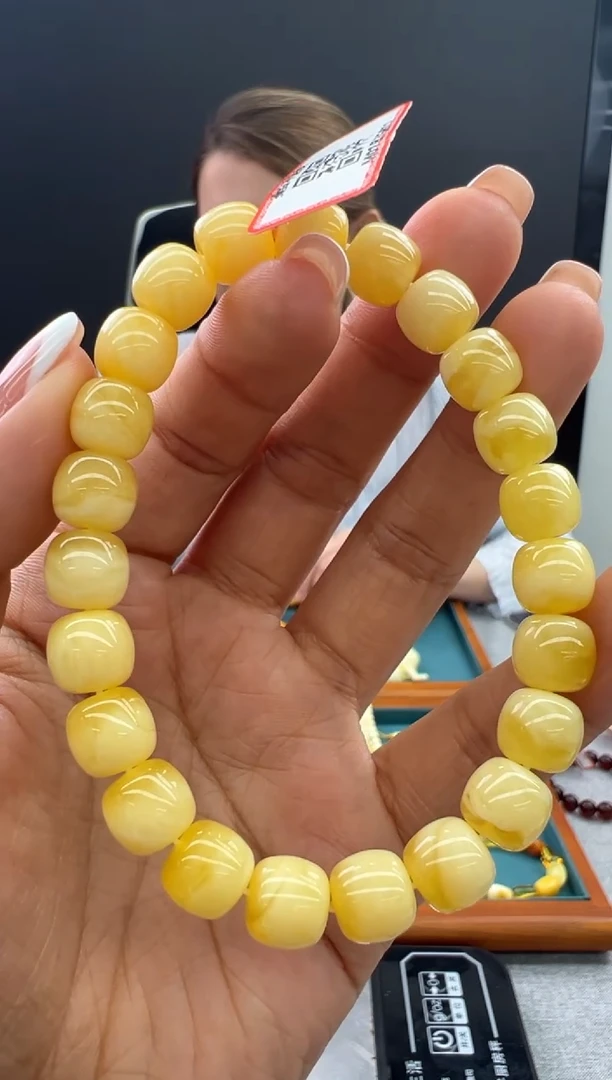 【闪购商品】未镶嵌琥珀手链33秒拍号
