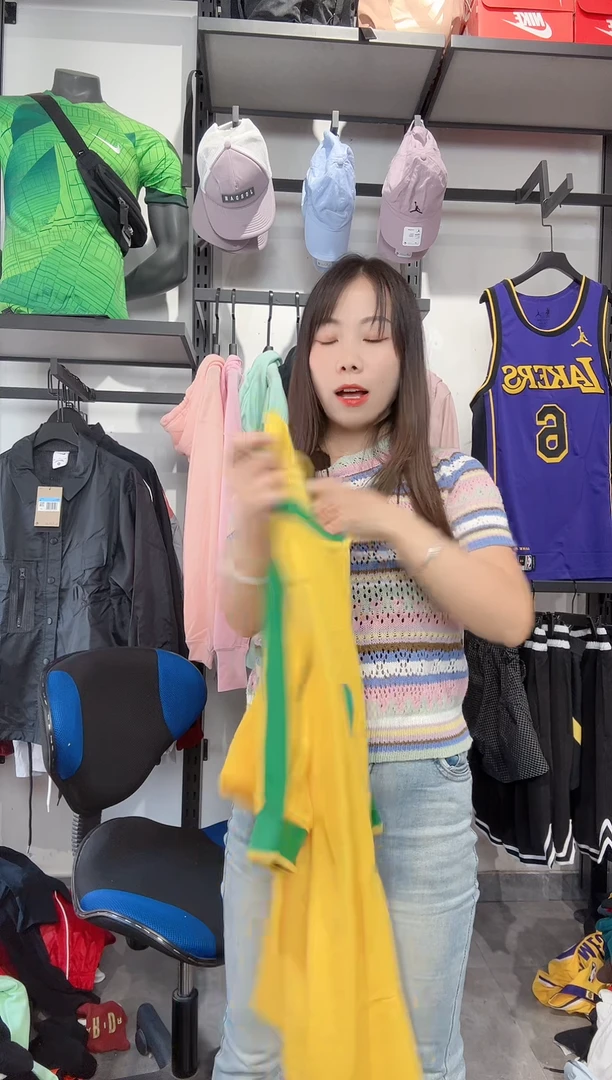 1384编码 瑕疵款直播间过款为准 尺码 M