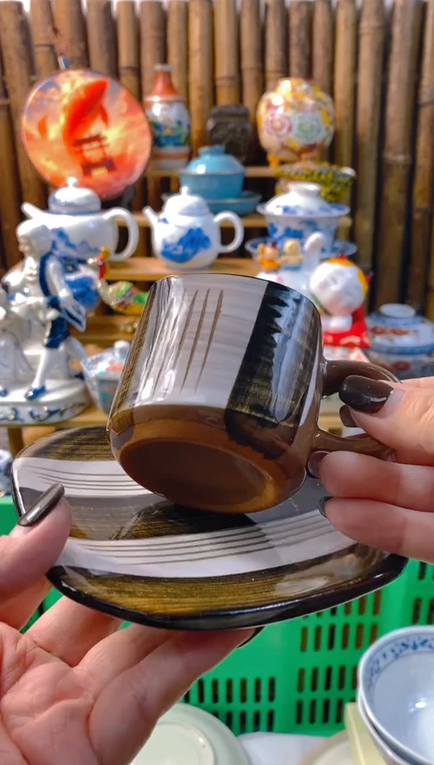 【闪购商品】瓷片天天开心快快乐乐哟