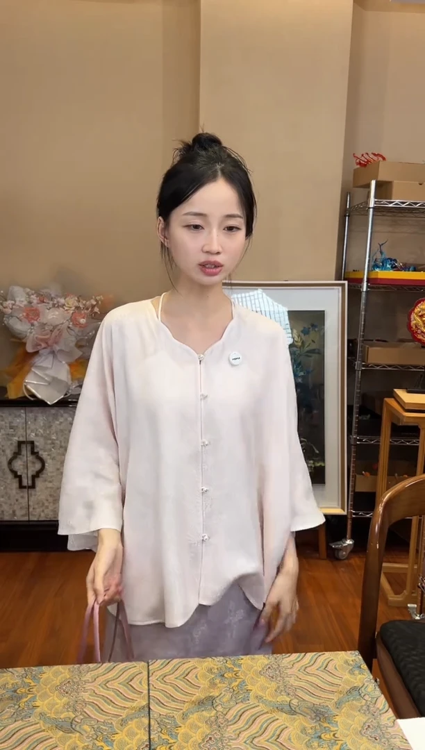 刺绣今****吗均码 粉色罗衣