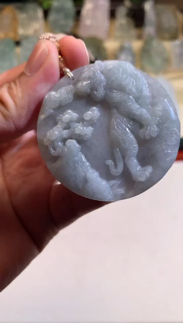 翡翠未镶嵌颈饰6/13/319