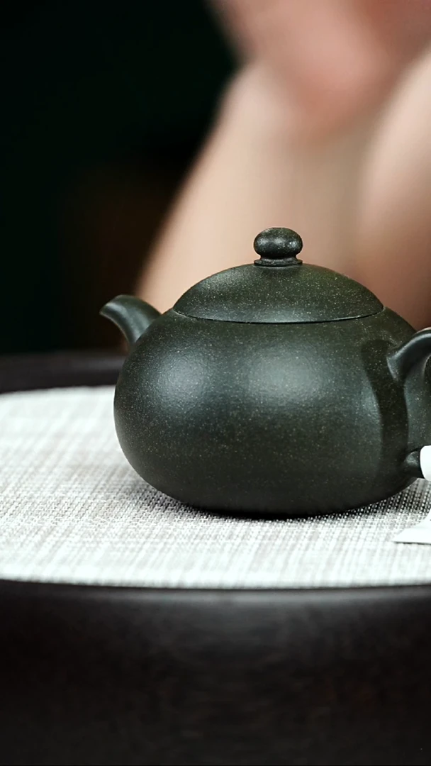 茶壶紫砂玉珠-老天青-130cc