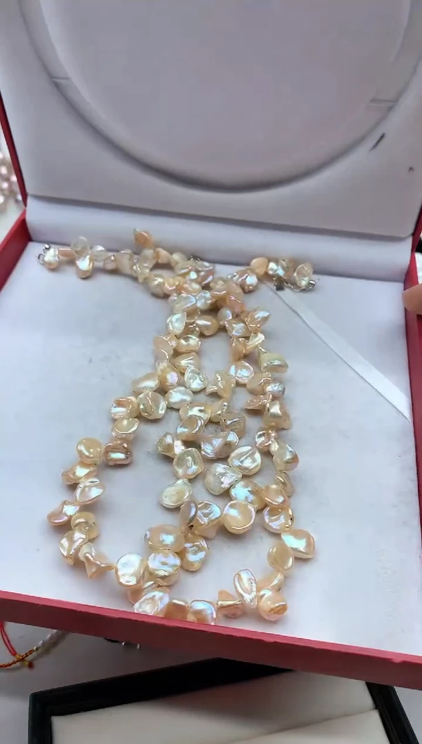 【闪购商品】淡水珍珠颈饰银S925镶嵌有瑕疵多样性发其一