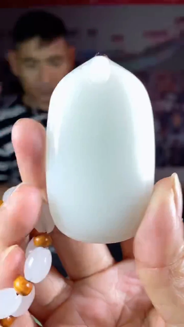 天然玉石未镶嵌颈饰