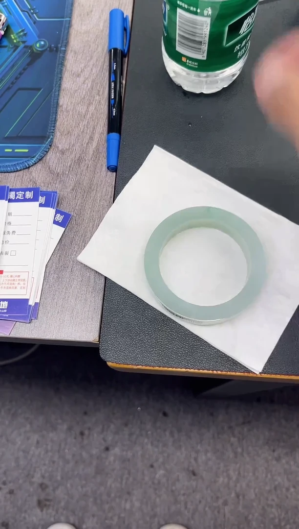 定制翡翠定制手镯未镶嵌甜***芝定制手镯多样性发货