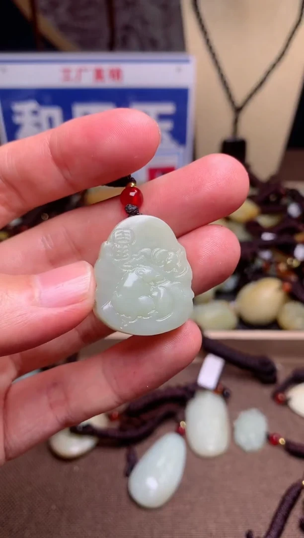 【闪购商品】和田玉颈饰未镶嵌1