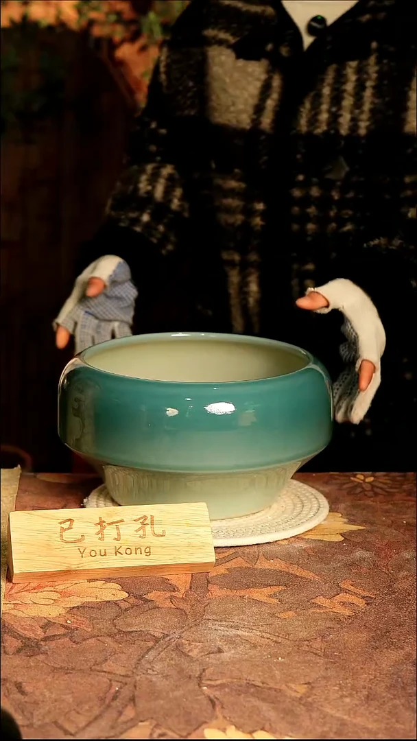 陶瓷2-206高15口22误差2已打孔