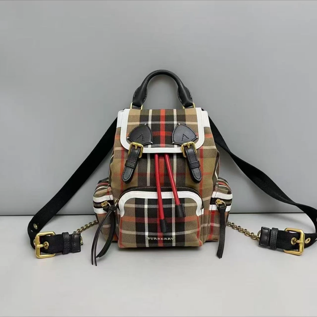 95新 BURBERRY/博柏利 安洁利严选双肩包/ZH0908115