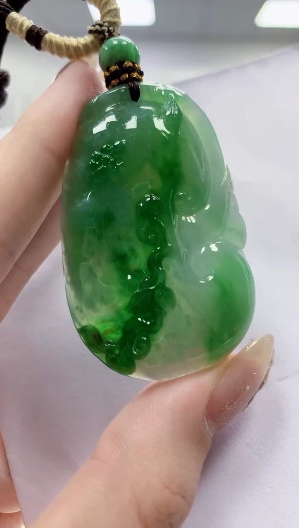 未镶嵌定制翡翠4898jw-毛货挂件121