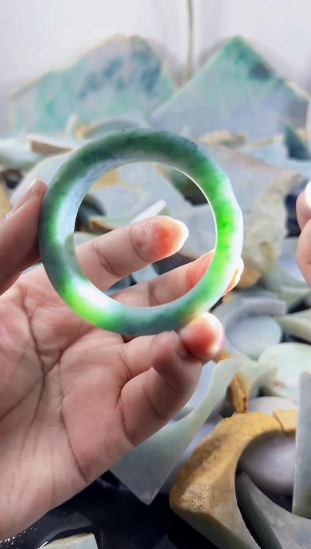 颈饰未镶嵌翡翠纯天然缅甸A货翡翠