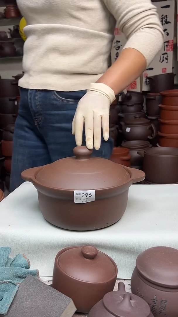 宜兴紫砂微瑕2升锅396