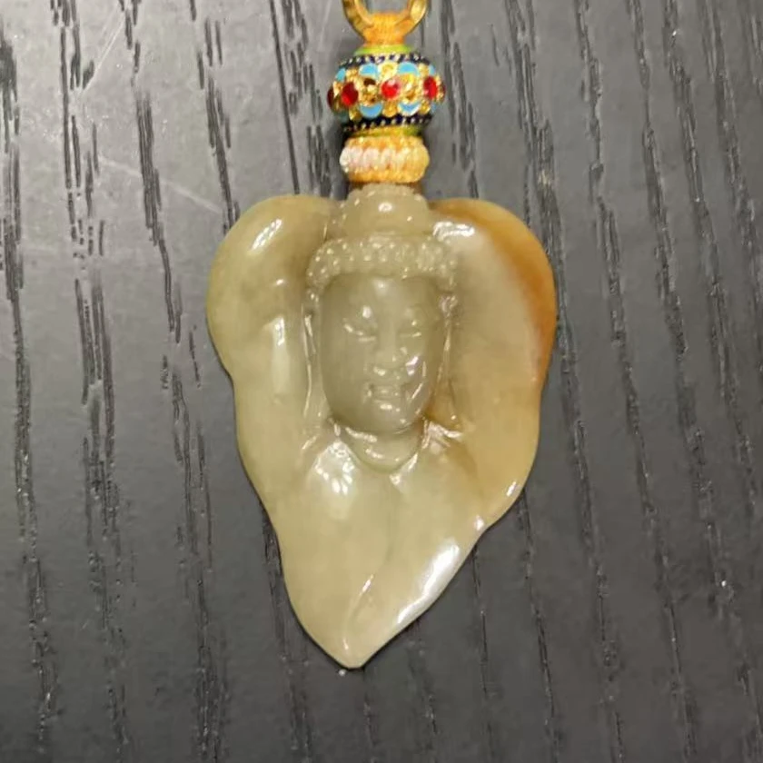 天然缅甸翡翠吊坠3350