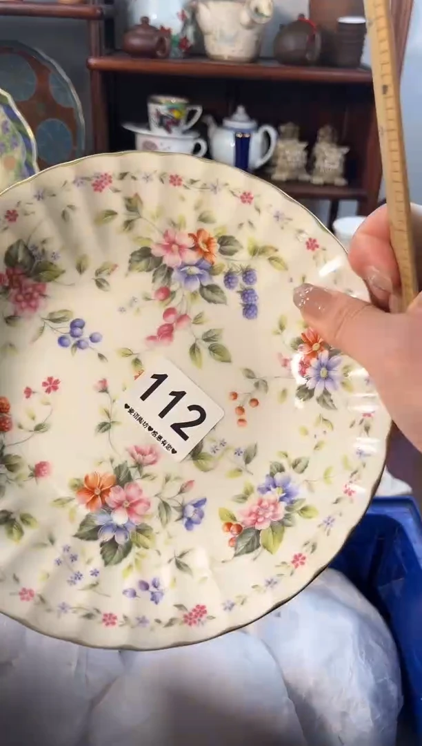 【闪购商品】瓷片112...........