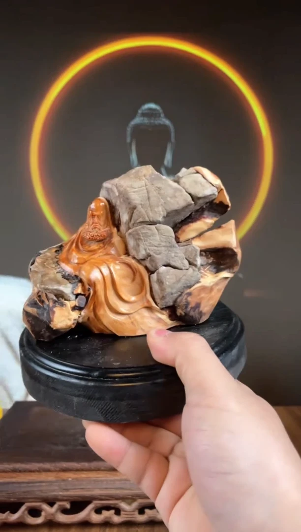 【闪购商品】柏木（崖柏）手工摆件,先抢先得!230