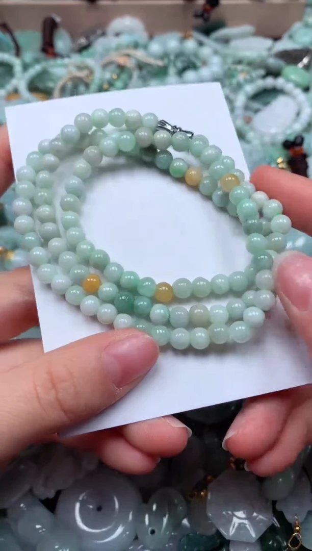 翡翠未镶嵌颈饰臻露珠宝139