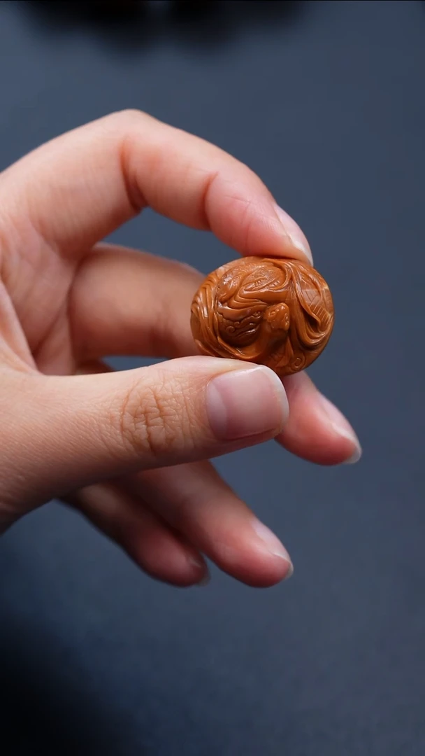【闪购商品】橄榄核把件双鱼顶珠