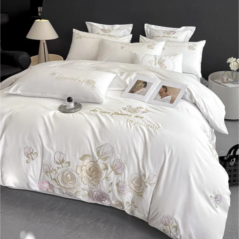 高端纯棉四件套全棉刺绣被套清新简约亲肤床单款四季通用床上用品