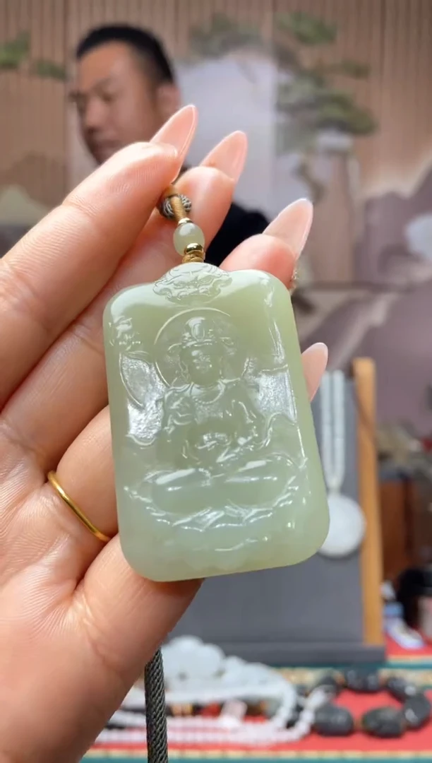 【闪购商品】和田玉颈饰未镶嵌一