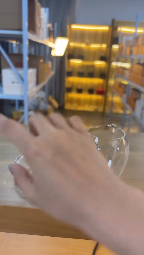 禾器-怡然茶海-凤尾幽蓝+禾器荷叶盖碗透明