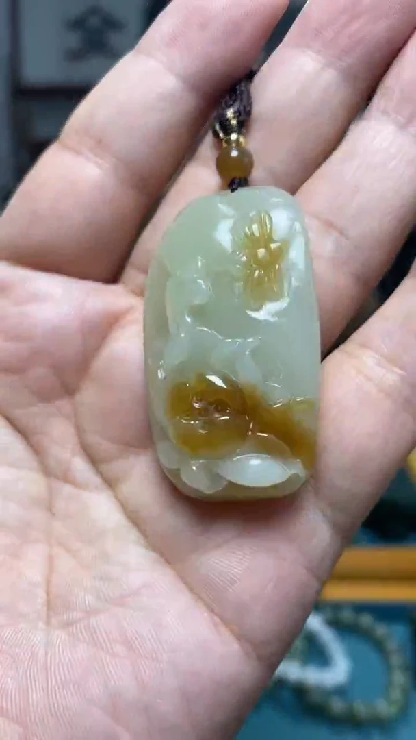 颈饰未镶嵌和田玉50