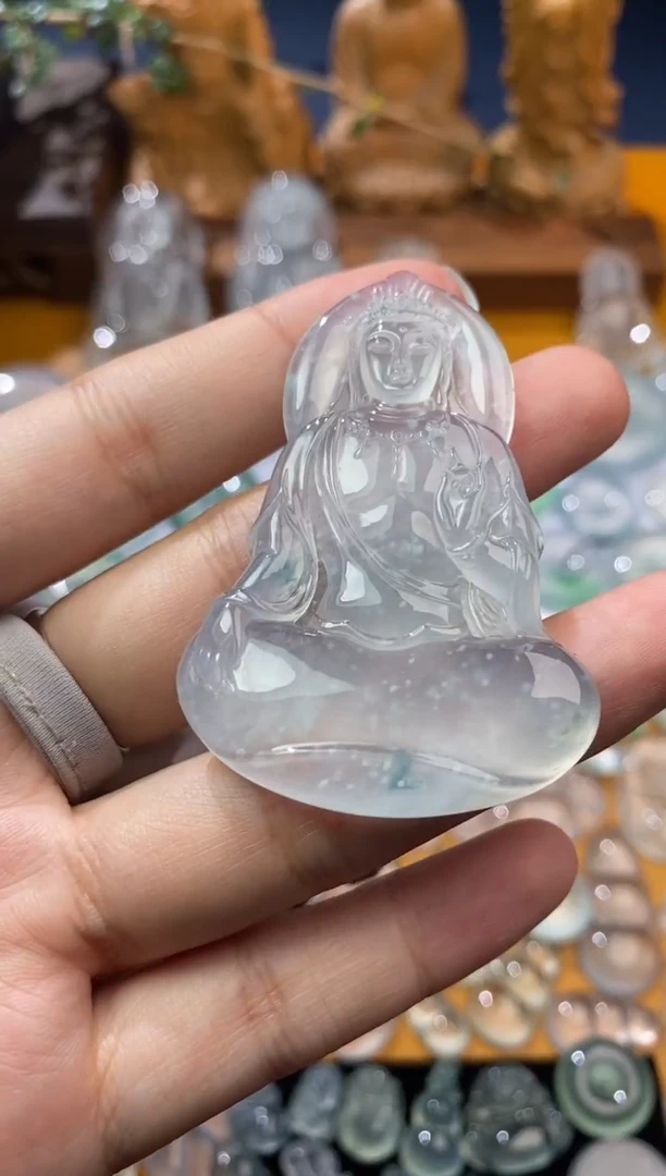 【闪购商品】定制翡翠未镶嵌观音57*39*6.1