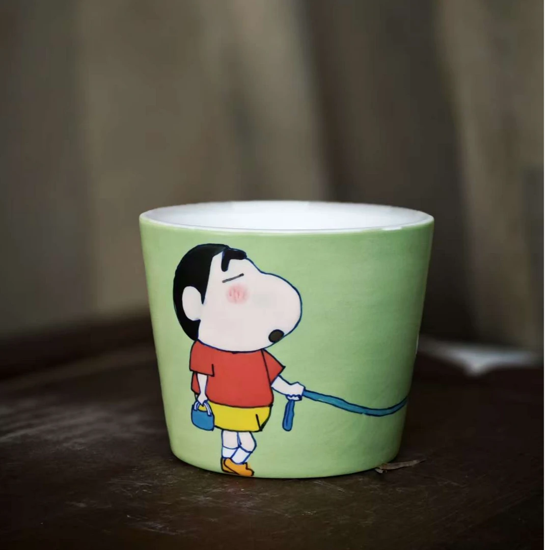 景德镇最新款纯手绘釉下彩精致高档送礼卡通小新和小白陶瓷单杯