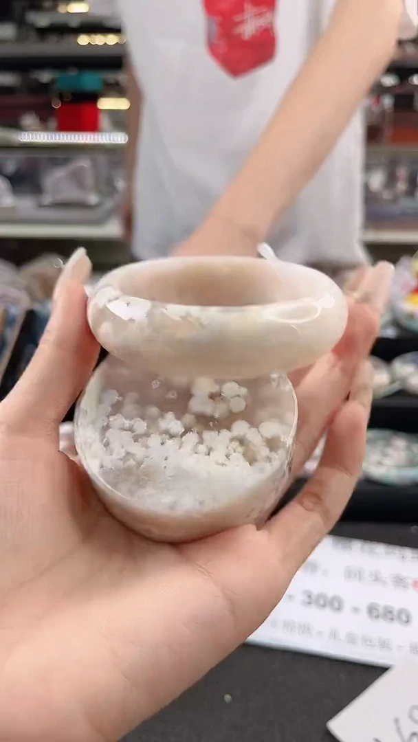 未镶嵌手镯石英质玉63圈口（赠品镯心）1009348