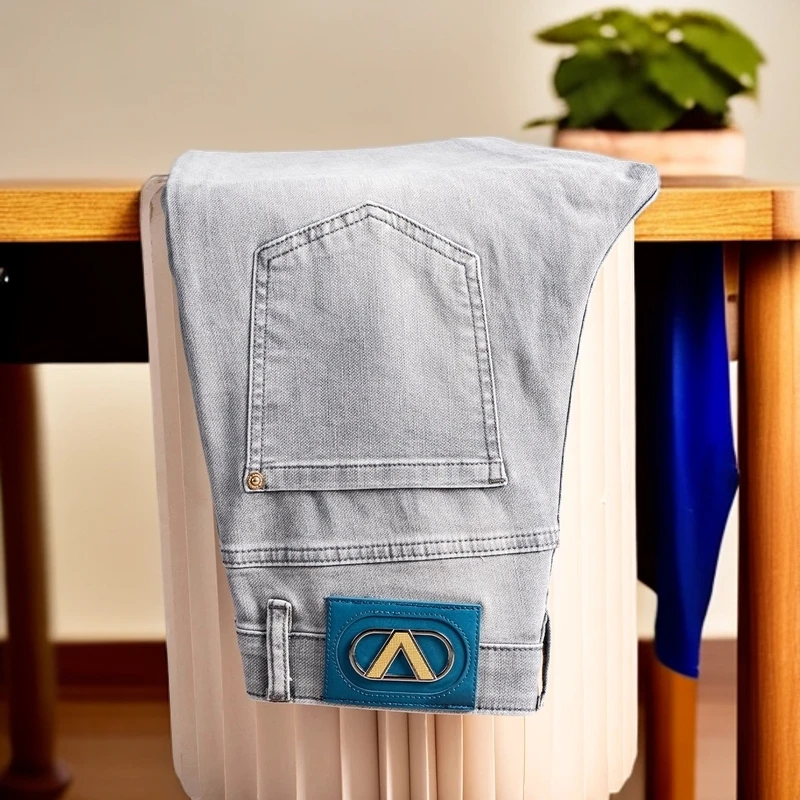 维斯克纳新款浅灰色牛仔裤男时尚修身小直筒夏裤男款薄款水洗长裤