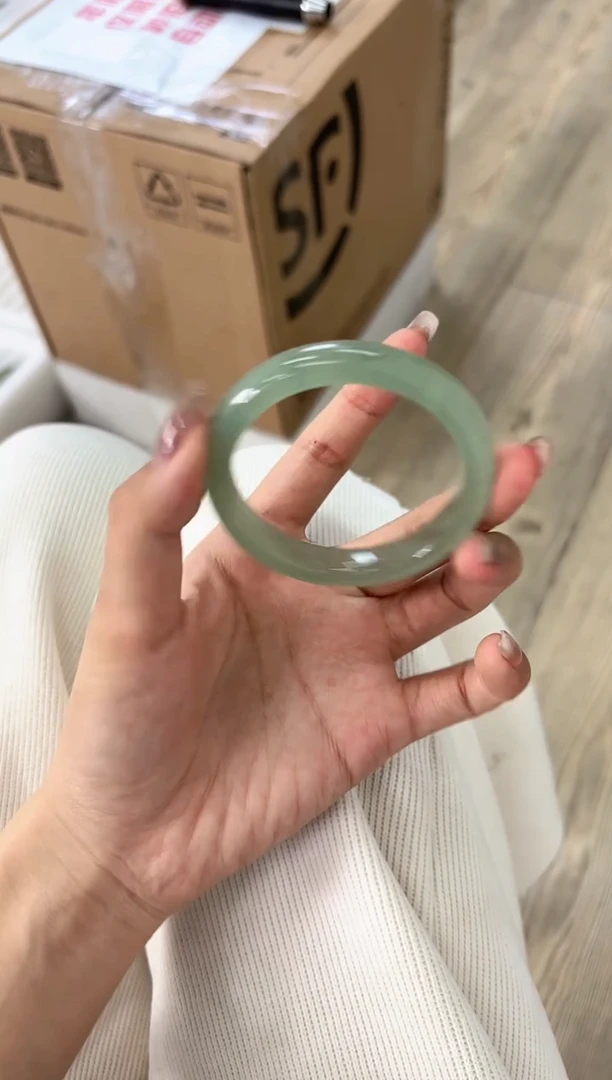 未镶嵌手镯石英质玉30-50D