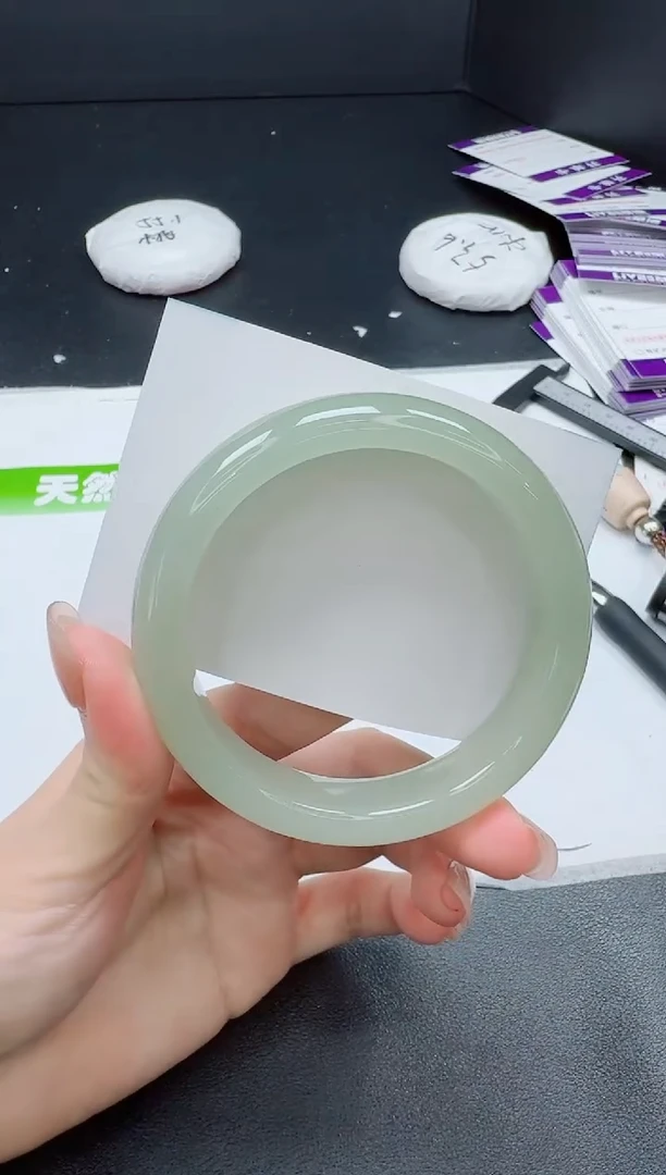 石英质玉手镯未镶嵌0234-