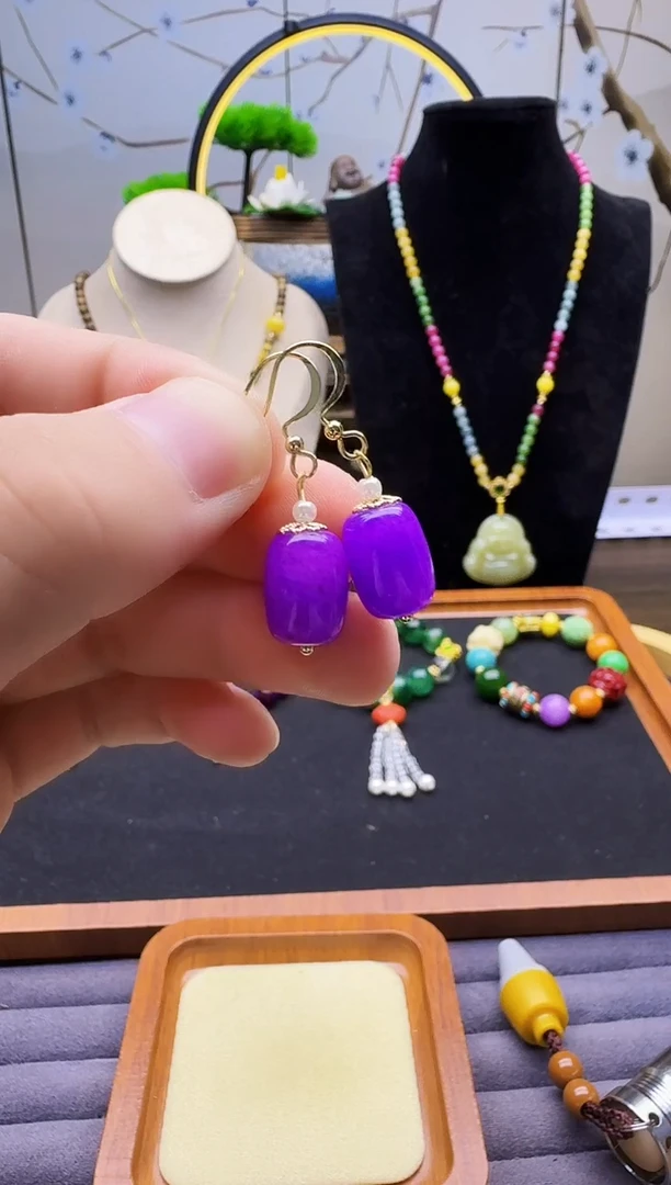 翡翠14K金镶嵌耳饰E41