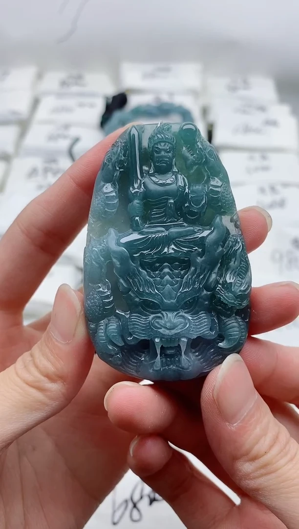 颈饰未镶嵌翡翠8