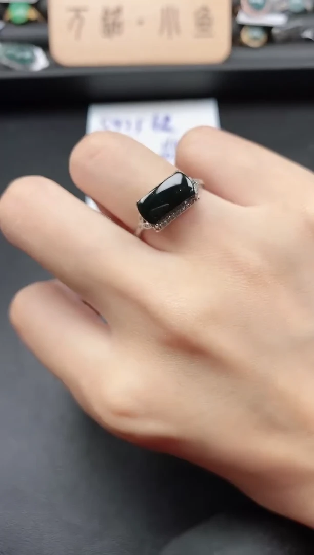 翡翠戒指银S925镶嵌51511