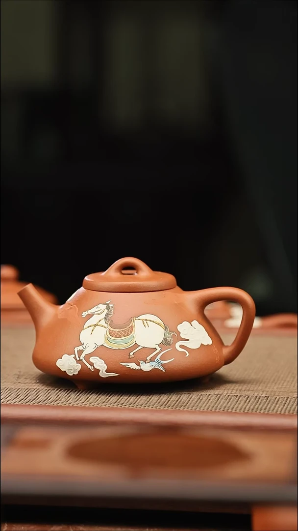 茶壶紫砂福利  马到成功 170毫升