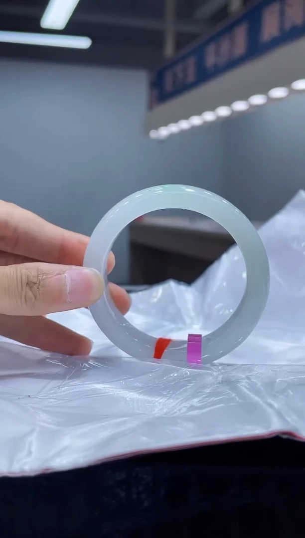 未镶嵌手镯翡翠  3