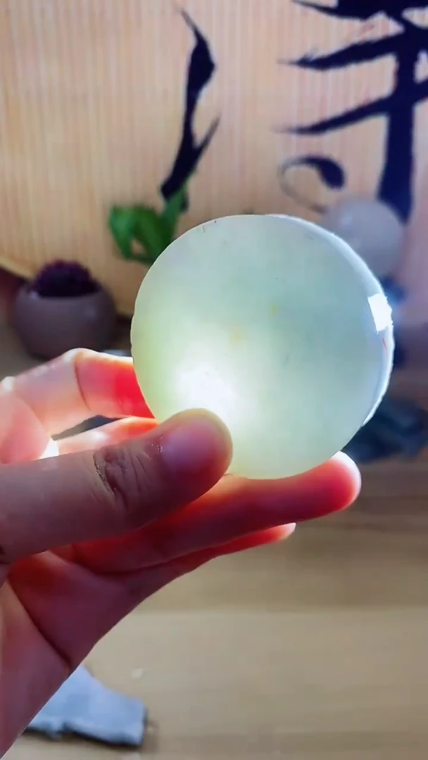 翡翠未镶嵌颈饰翡翠043