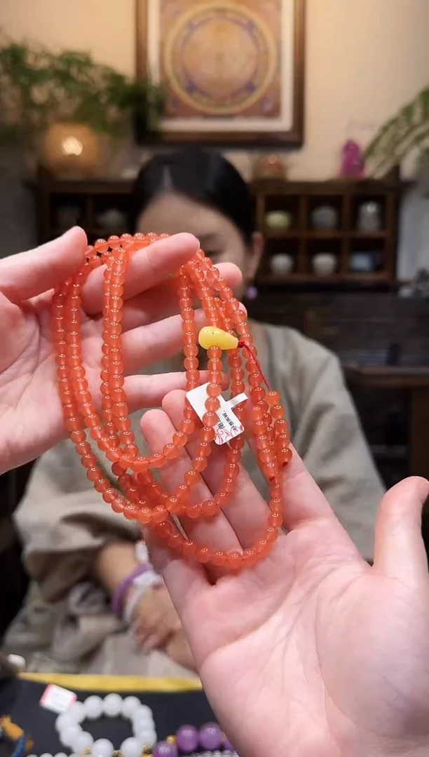 颈饰未镶嵌南红玛瑙斜挎