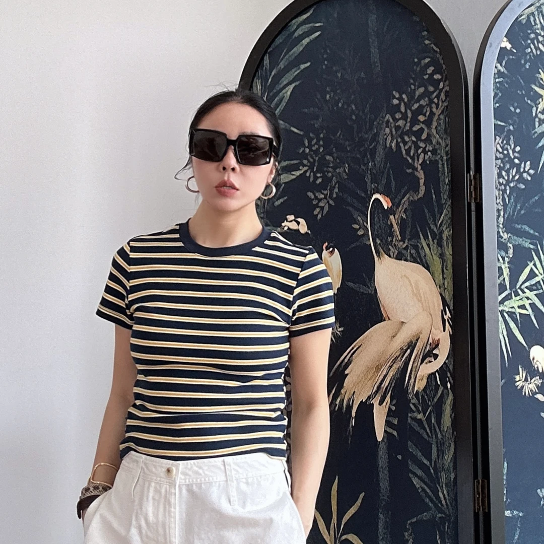 Action Studios大大推荐复古条纹正肩短袖WG5116