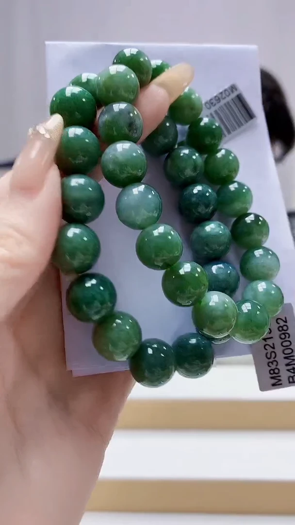 未镶嵌定制翡翠5145DD-毛货手串2条101