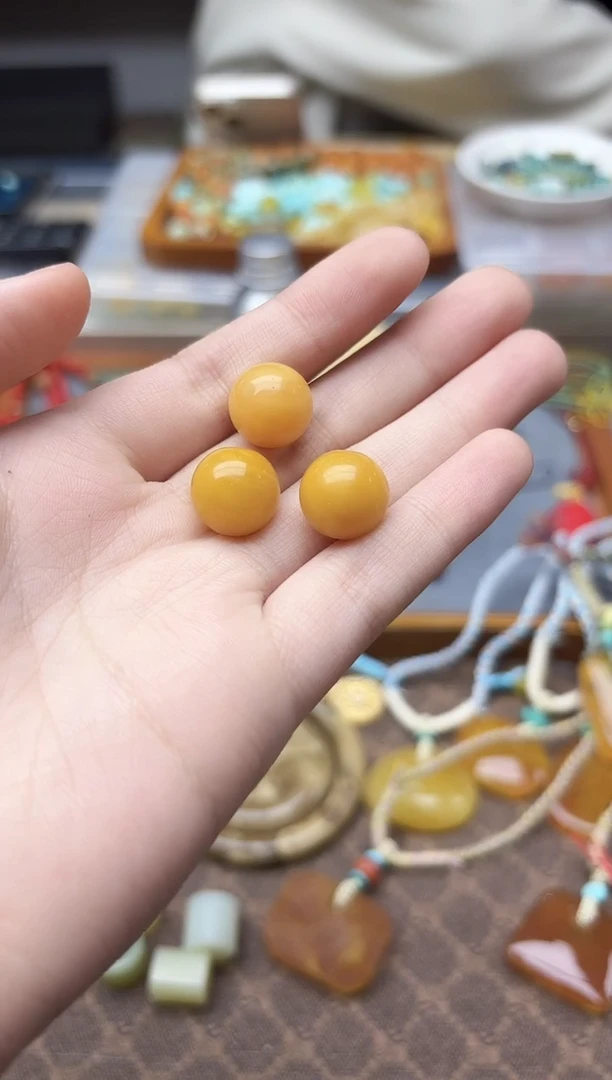 裸石蜜蜡未镶嵌蜜蜡单珠13mmGW多样性发其一