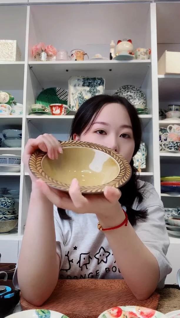 陶瓷大*子迷迭香中深盘17.5cm