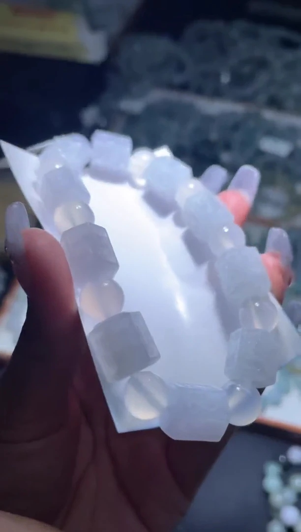 定制翡翠未镶嵌天然缅甸A货翡翠手串21