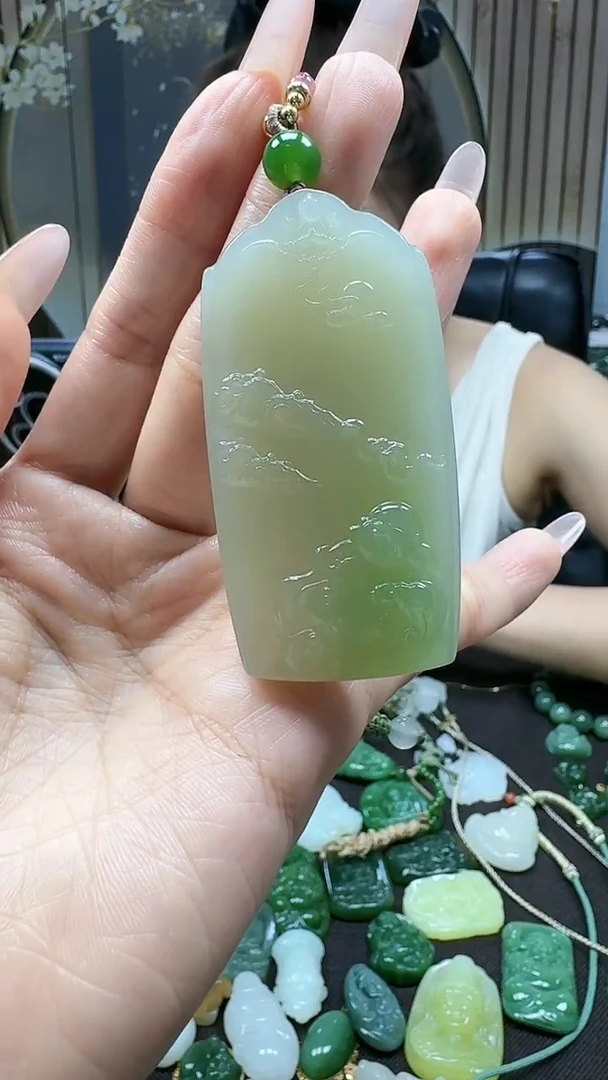 未镶嵌和田玉挂件1